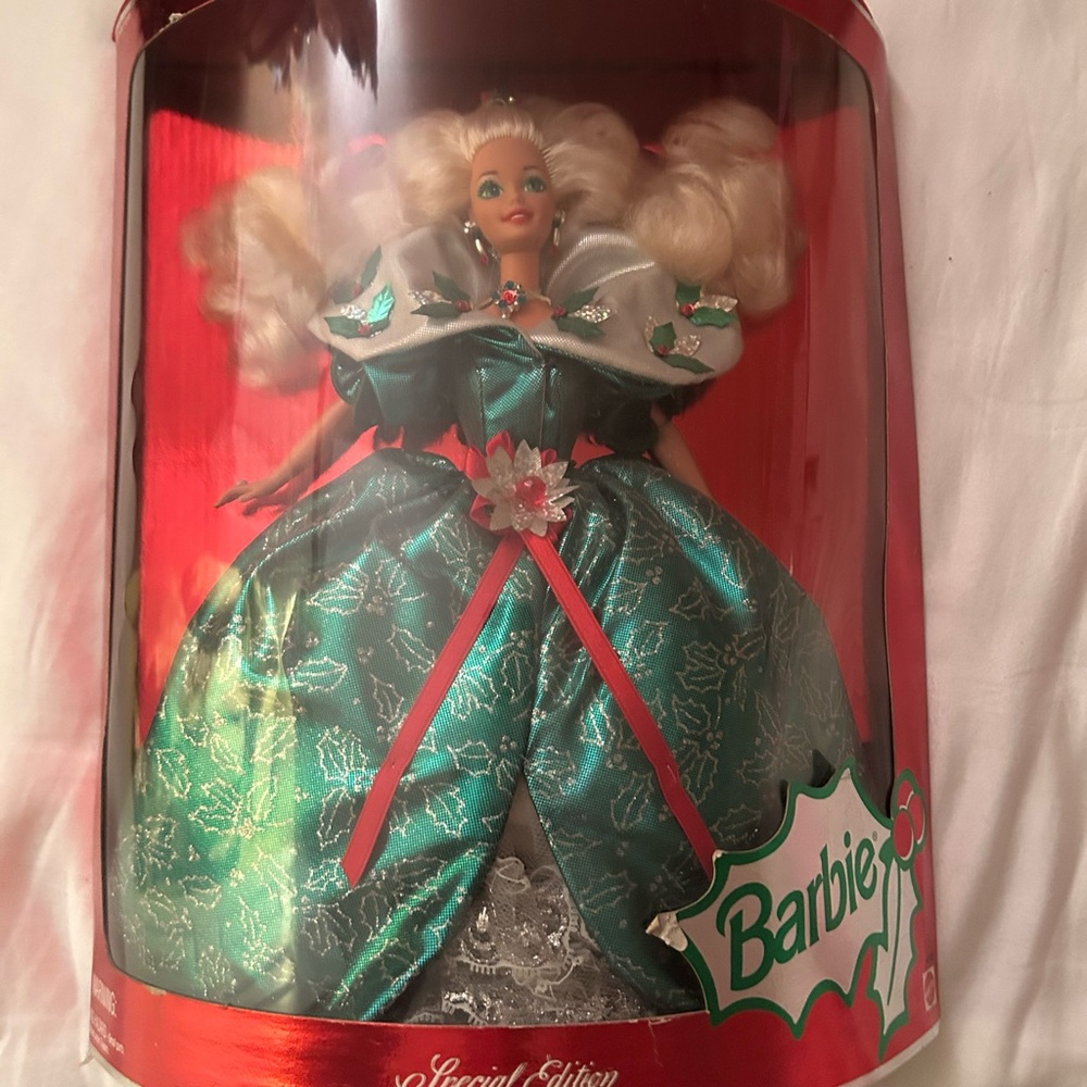 1995 Happy Holidays Barbie